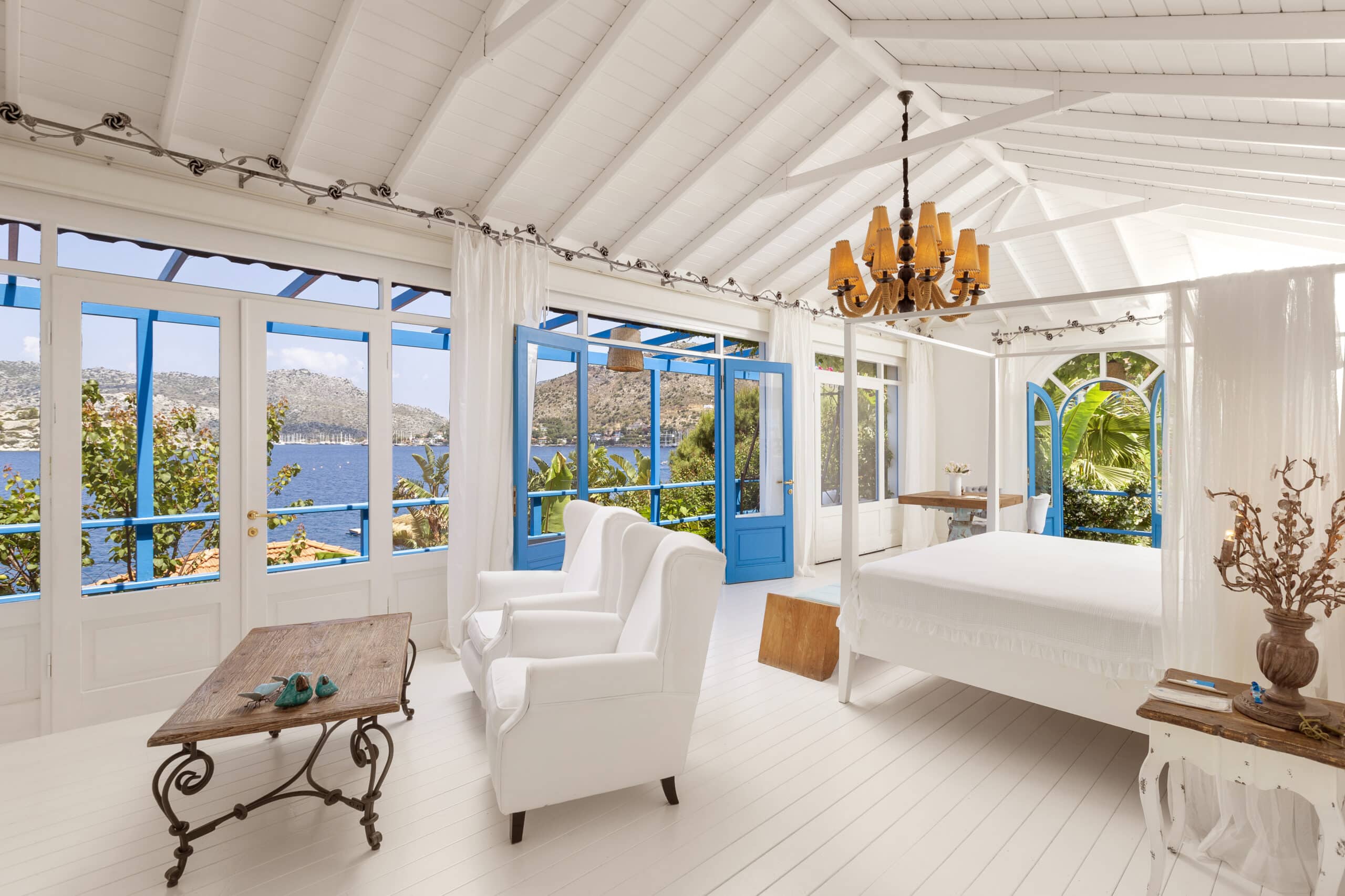 Luxury Suite - Luxury Suite